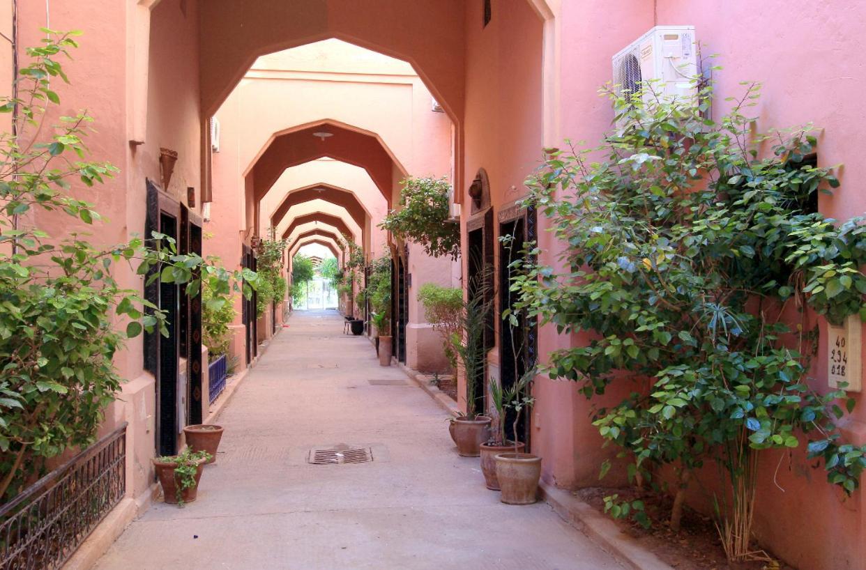 Maison Riad Traditionnel Idealement Situe A Marrakech Marrakesh Luaran gambar